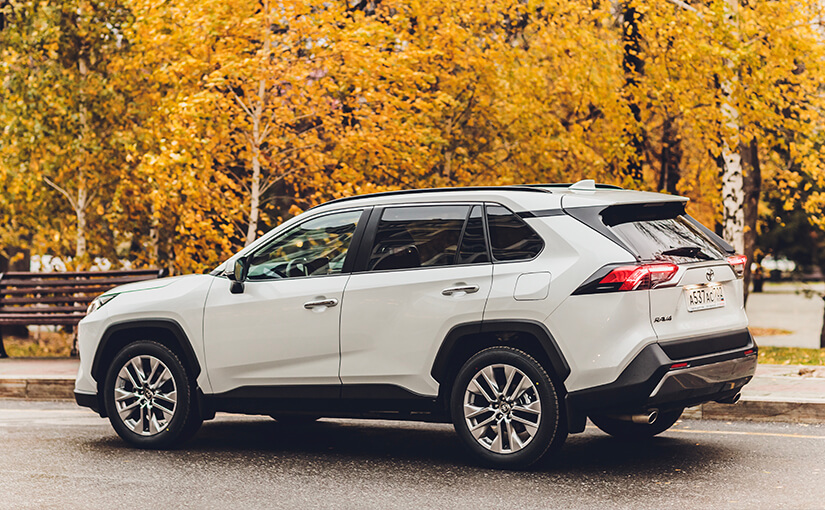 Toyota-rav4.jpg